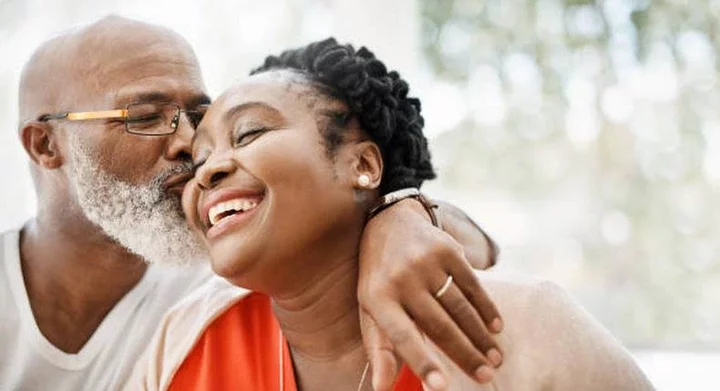 5 Reasons Young Women Settle For Older Men